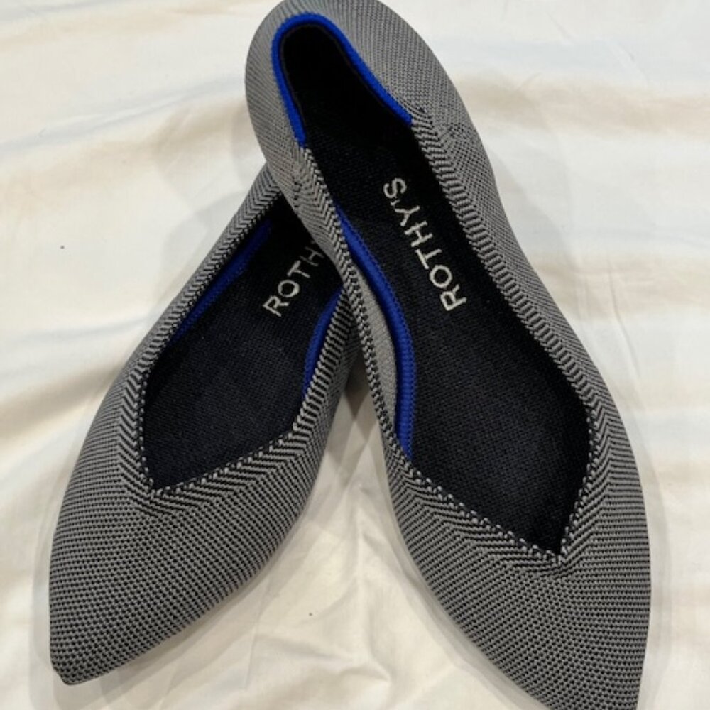 ROTHY'S THE POINT Women's Comfort Flat Gray Pebble, Size 6.5